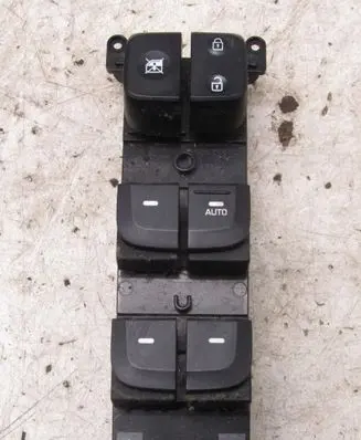 Hyundai i10 Quarter vent window switch 299122841