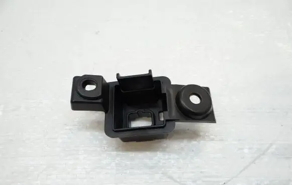 Citroen C5 Aircross Front bumper mounting bracket 9826747780