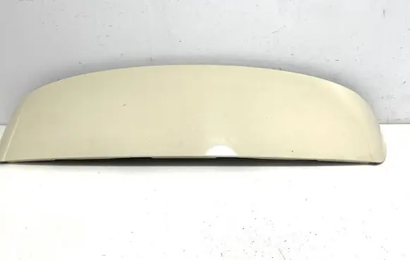 Tailgate/trunk spoiler