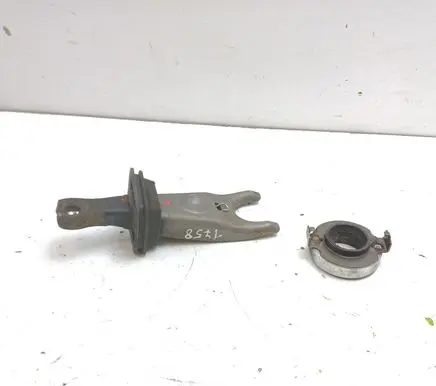 Honda CR-V Clutch release arm fork 