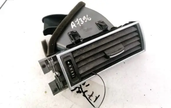 Audi A6 S6 C6 4F Dash center air vent grill 4F1820902B