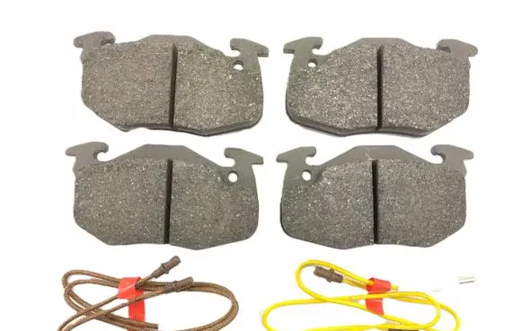 Citroen Saxo Brake pads (front) 95666970