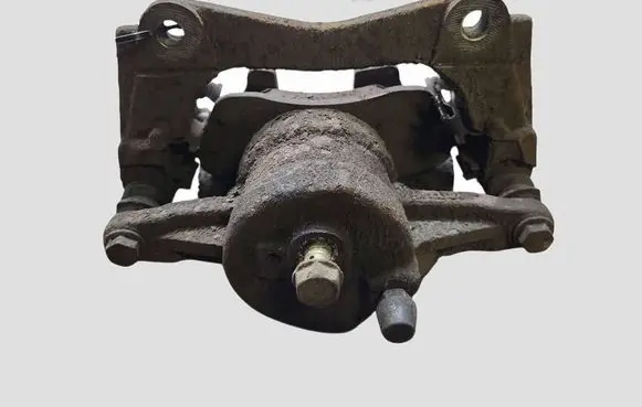 Toyota Corolla Verso AR10 Front brake caliper