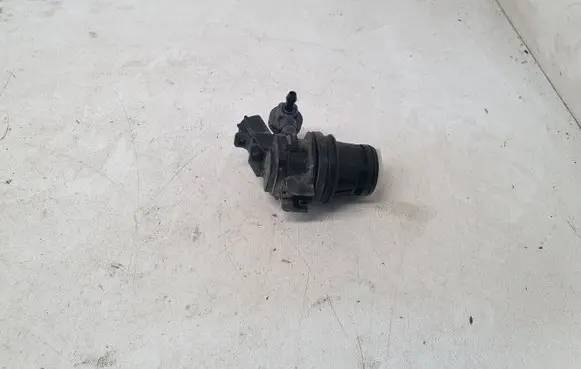 Toyota RAV 4 (XA40) Headlight washer pump 8533042010 0602105810