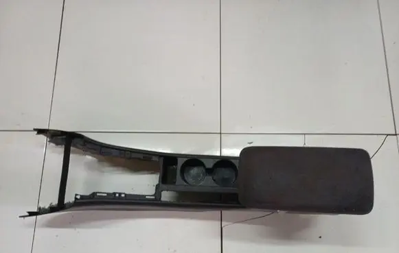 Toyota Corolla E120 E130 Center console 5890102110