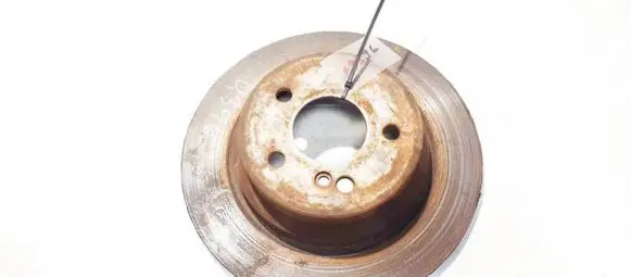 Mercedes-Benz E W211 Rear brake disc neventiliuojamas