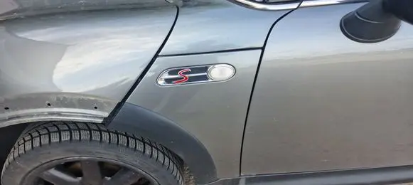 Fender