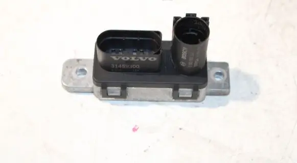 Volvo V60 Glow plug pre-heat relay 31459300 0281003154
