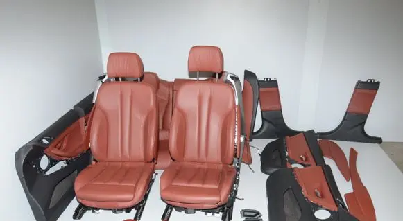 Seat set