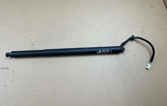 Ford Capri EV Tailgate/trunk strut/damper R2KBR402A55AA