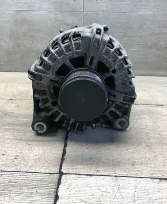 BMW 3 F30 F35 F31 Generator/alternator 8578608 2622129A FGN18S141