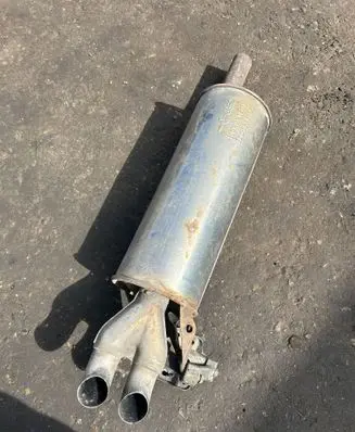 Volkswagen PASSAT B5 Muffler/silencer 8D0253611S