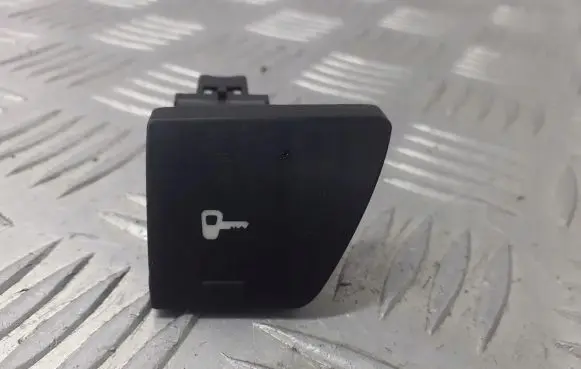 Peugeot 307 Central locking switch button 