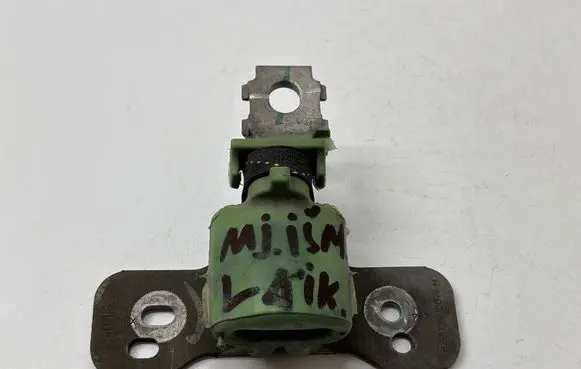 Muffler mount bracket/holder
