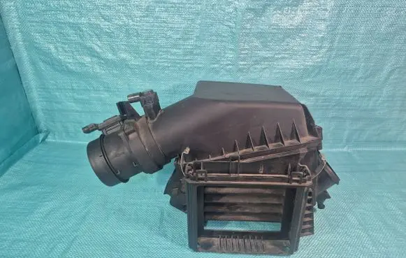 Mercedes-Benz B W246 W242 Air filter box A6450900001 00190 4012264E