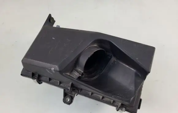 Volvo S40, V40 Air filter box 30866252
