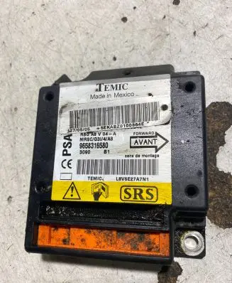 Citroen C3 Airbag control unit/module 9658316580 L8V5E27A7N1 5EKABZ0100364E