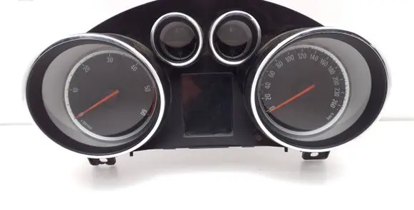Opel Zafira C Speedometer (instrument cluster) 13433805 60075881