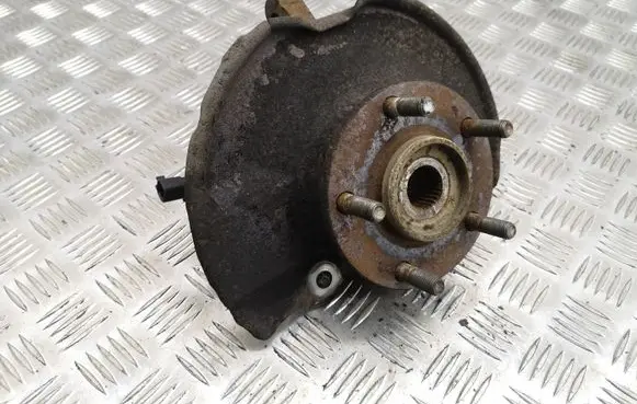Peugeot 4007 Front wheel hub