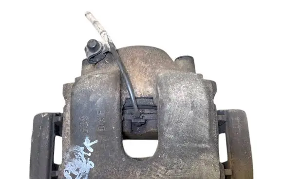 BMW 3 E46 Front brake caliper