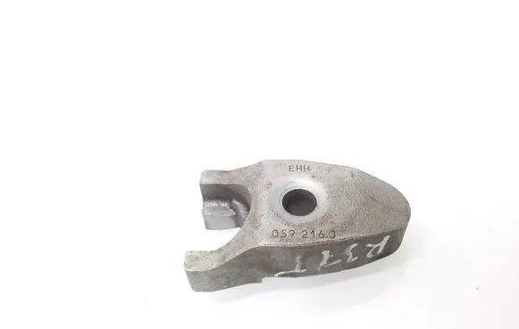 Audi A8 S8 D4 4H Fuel Injector clamp holder 059216J
