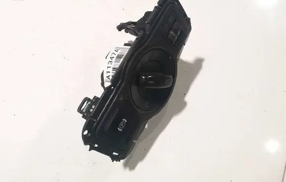 Volkswagen PASSAT B6 Light switch 