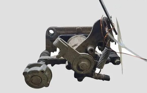 Opel Zafira C Rear brake caliper