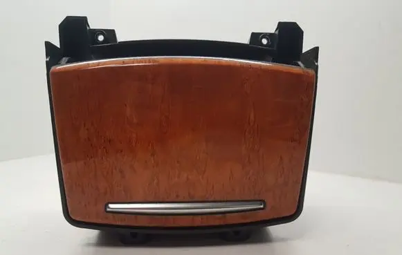 Cup holder front
