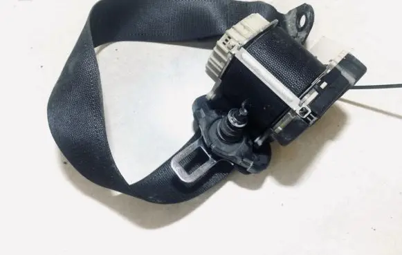 Opel Astra G Rear seatbelt 90560642