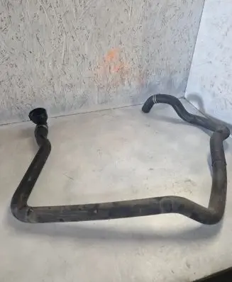 Volvo V40 Engine coolant pipe/hose
