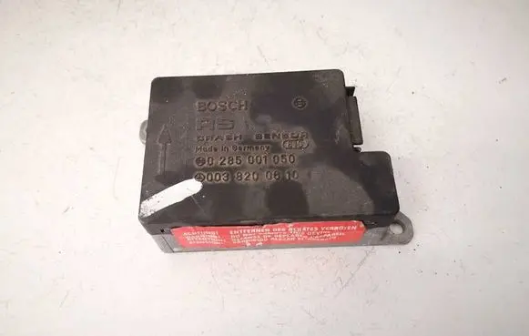 Mercedes-Benz E W124 Airbag control unit/module 0285001050