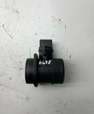 Volkswagen Caddy Mass air flow meter 0281002531 038906461B