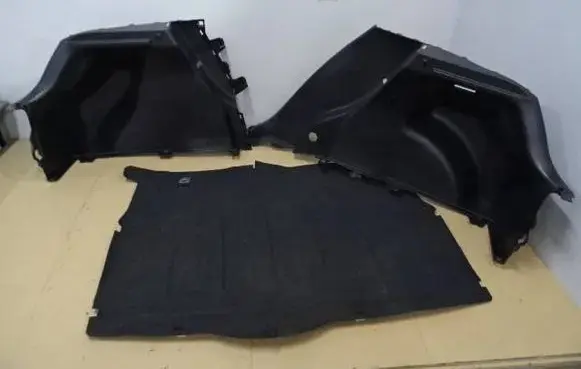 Hyundai Veloster Trunk/boot trim cover 
