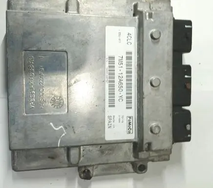 Ford Focus Engine control unit/module 7M5112A650YC