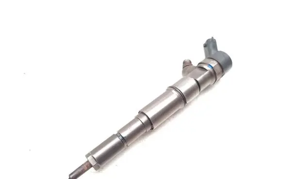 BMW X5 E53 Fuel injector 7785984 0445110047