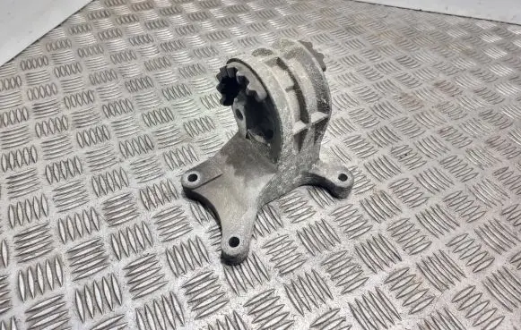 Mini One - Cooper R50 - 53 Engine mount bracket 2231675441803