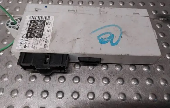 BMW 5 E60 E61 Comfort/convenience module 6963828