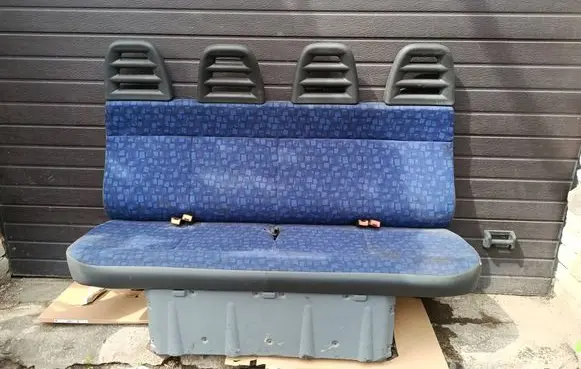 Iveco Daily 3rd gen Second row seats
