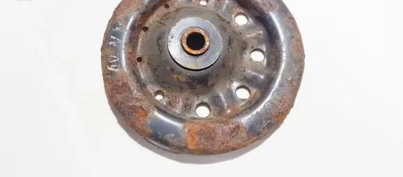 Toyota Carina T210 Coil spring mount 