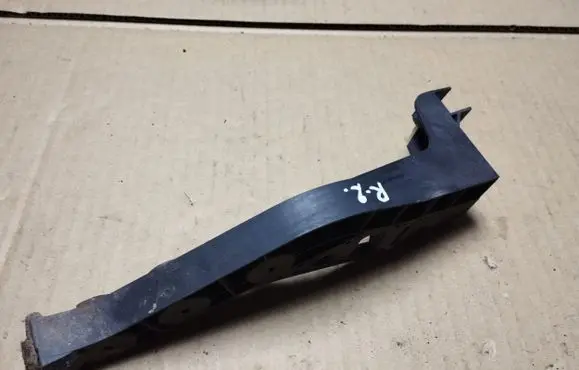 Honda Legend Rear bumper mounting bracket