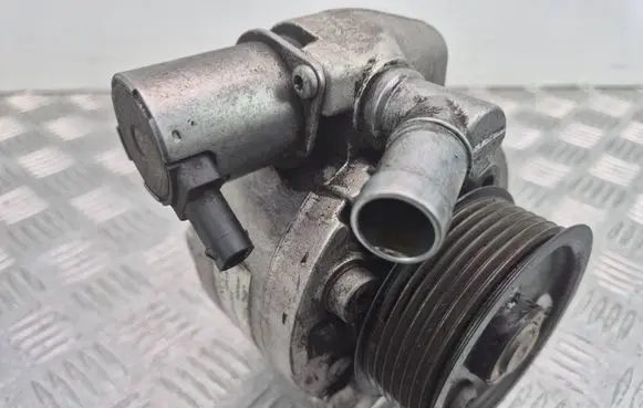 Mercedes-Benz GLE (W166 - C292) other engine part A0003291303