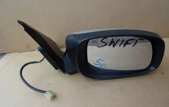 Suzuki Swift I Front door electric wing mirror 8470162J20 2601103RH