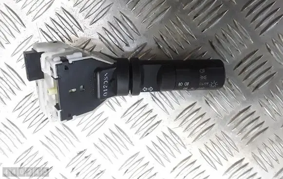 Nissan Qashqai Light switch niles14425