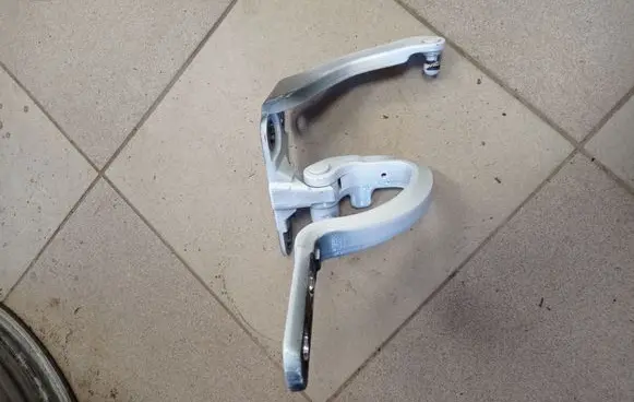 Tesla Model X Rear door upper hinge 1898789