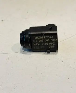 Chrysler 300 - 300C Parking PDC sensor 5HX08TZZAA 0263003583A