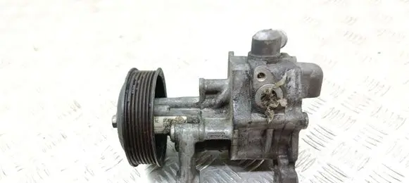 BMW X5 E70 Power steering pump 679645502