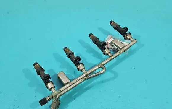 Fuel injector