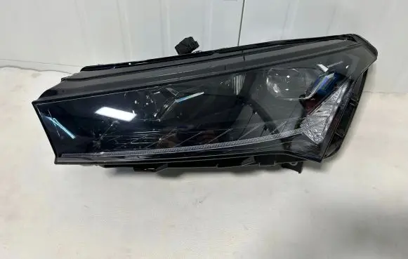 Skoda Enyaq iV Headlight/headlamp
