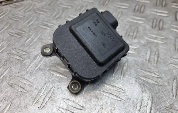 Audi TT Mk1 Air flap motor/actuator 1J1907511D 0132801209