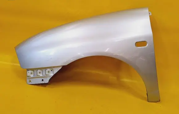 Seat Ibiza III (6L) Fender